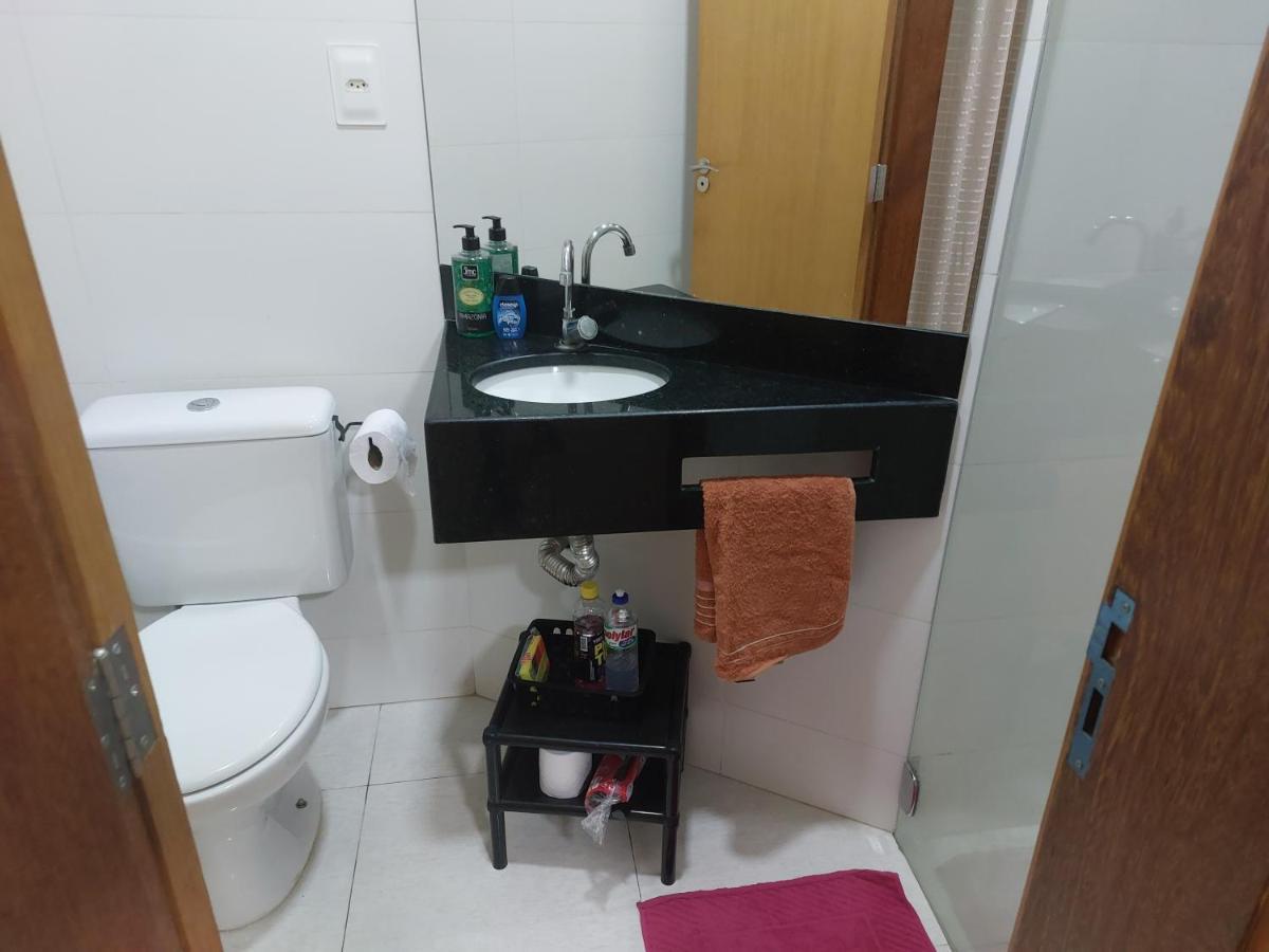 Apto 401, Otima Localizacao, Self Check-In, Wi-Fi, Varanda E Vista Linda, 14Km Aeroporto Appartement Lagoa Santa  Buitenkant foto